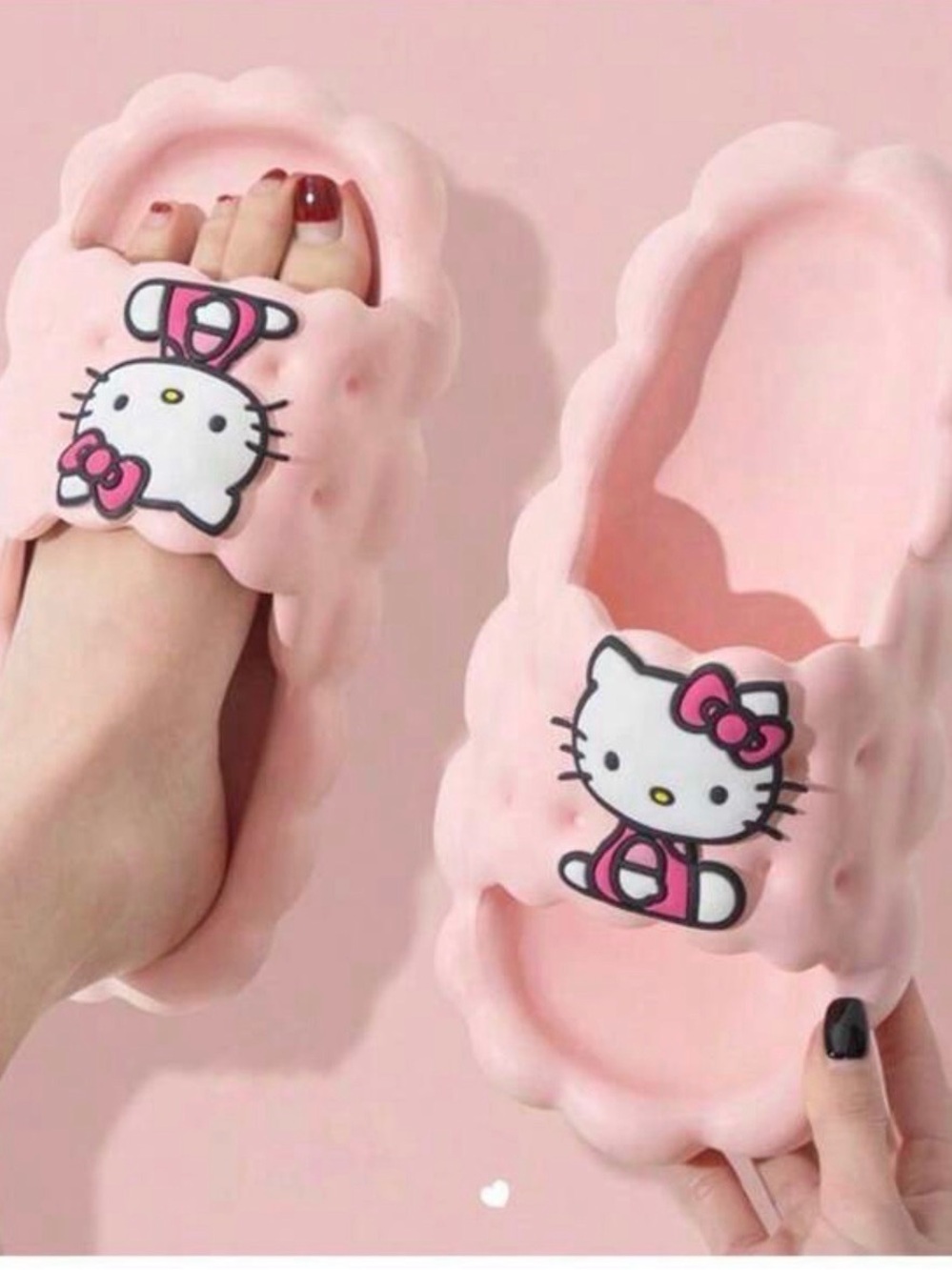 Hello Kitty Light Pink Women’s Slides 
Size 8-8.5.  UK 38/39 NWT